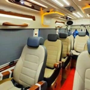 tempo traveller 20 seater